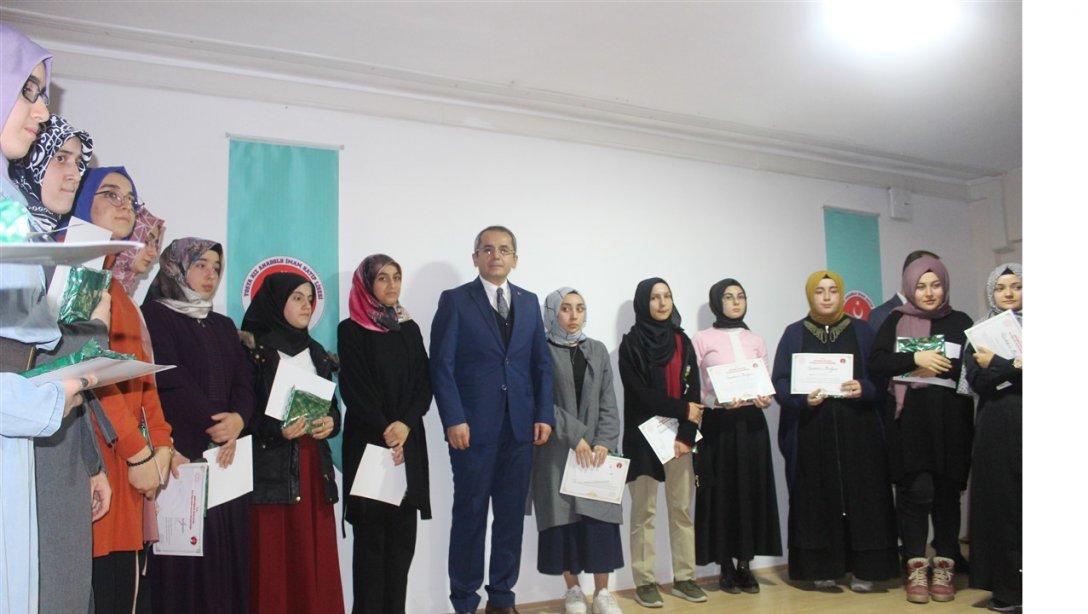 Genç Nida Kuran'ı Kerimi Güzel Okuma Ve Hafızlık Yarışması