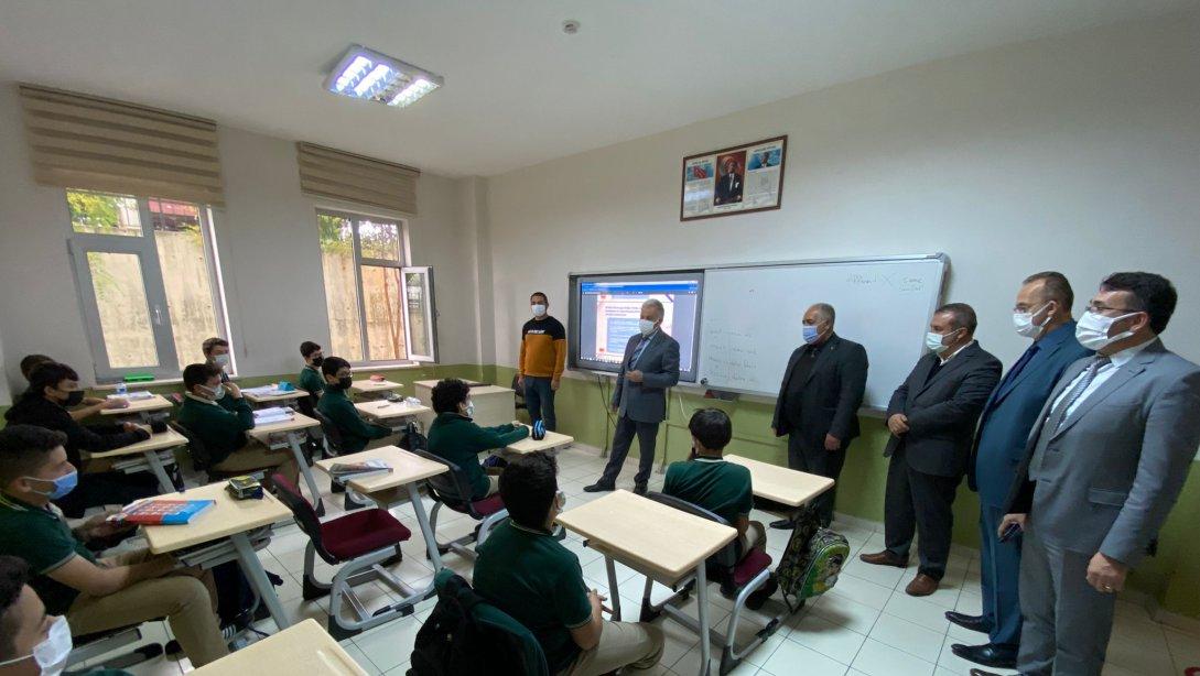 İl Milli Eğitim Müdürümüz Sayın Cengiz Bahçacıoğlu, Seyid Zülfikâr Vakfı M. Naim Karaman İmam Hatip Ortaokulu'nu Ziyaret Etti.