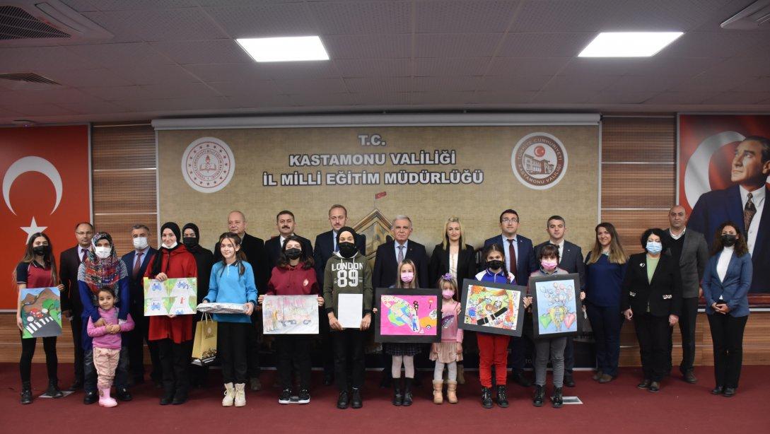 Millî Eğitim Bakanlığı ve Emniyet Genel Müdürlüğü İş Birliğinde Gerçekleştirilen Resim, Slogan ve Karikatür Yarışmaları Sonuçlandı.