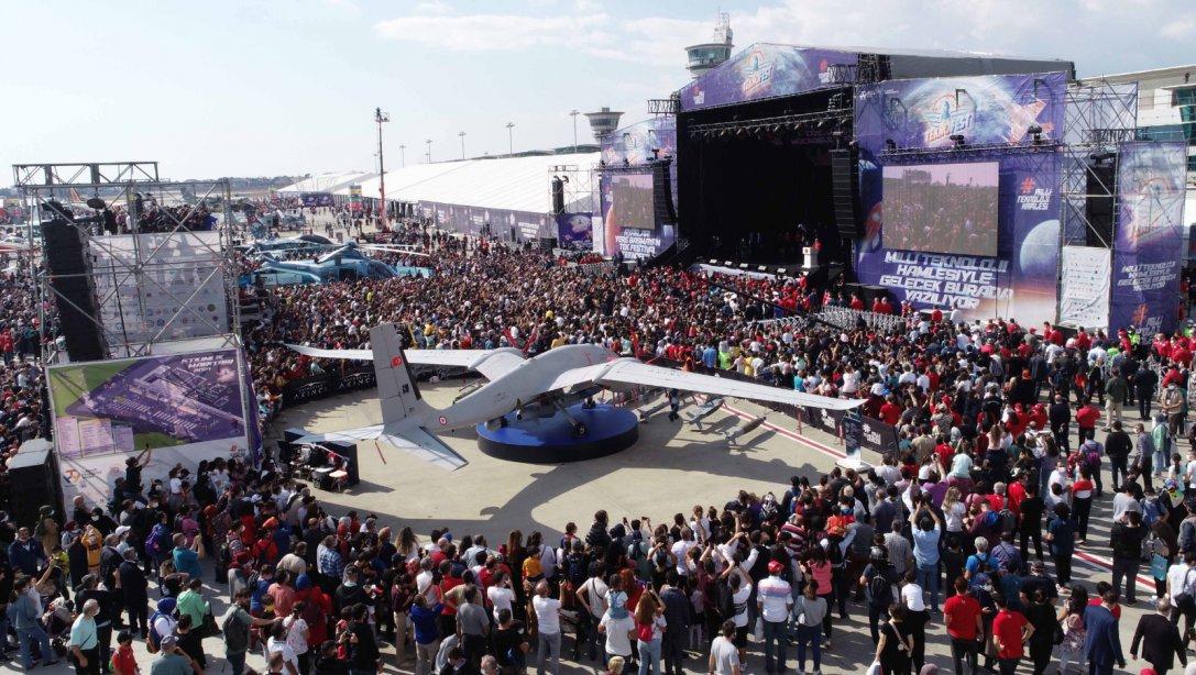 Dünyanın En Büyük Havacılık, Uzay ve Teknoloji Festivali TEKNOFEST; Samsun Çarşamba Havalimanı'nda Başladı