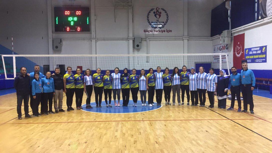 Türkiye Öğretmenler Kupası Kadınlar Voleybol Kastamonu İl Birinciliği Müsabakaları Başladı