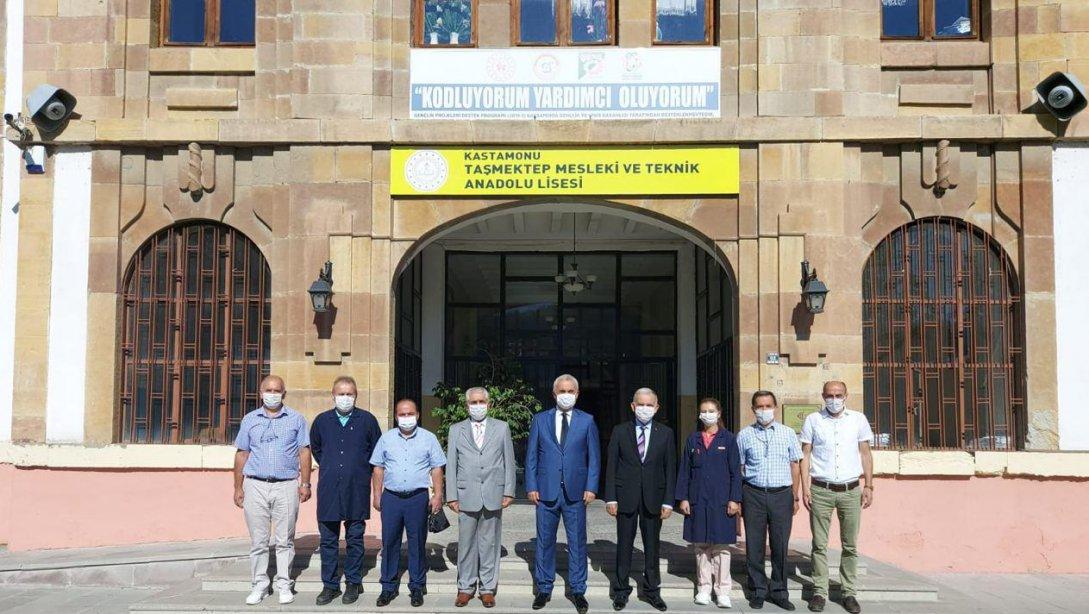 Vali Çakır'dan Taşmektep Mesleki ve Teknik Anadolu Lisesine Ziyaret