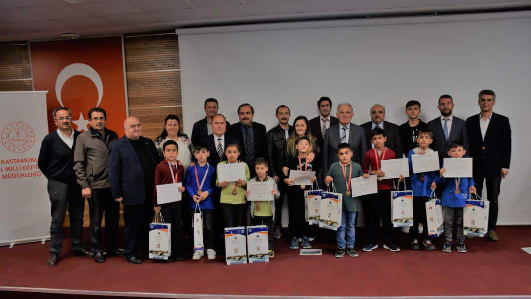 '' Taşköprü Sarımsağı '' Konulu Slogan Yarışması Ödül Töreni Yapıldı