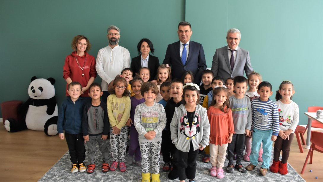 İl Millî Eğitim Müdürümüz Sayın Hasan Gümüş Hacıbey Anaokulu Öğrencilerimiz ile Buluştu