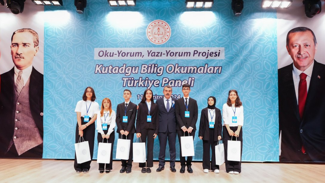 Oku-Yorum Yazı-Yorum Projesi Kutadgu Bilig Okumaları Türkiye Paneli Gerçekleştirildi