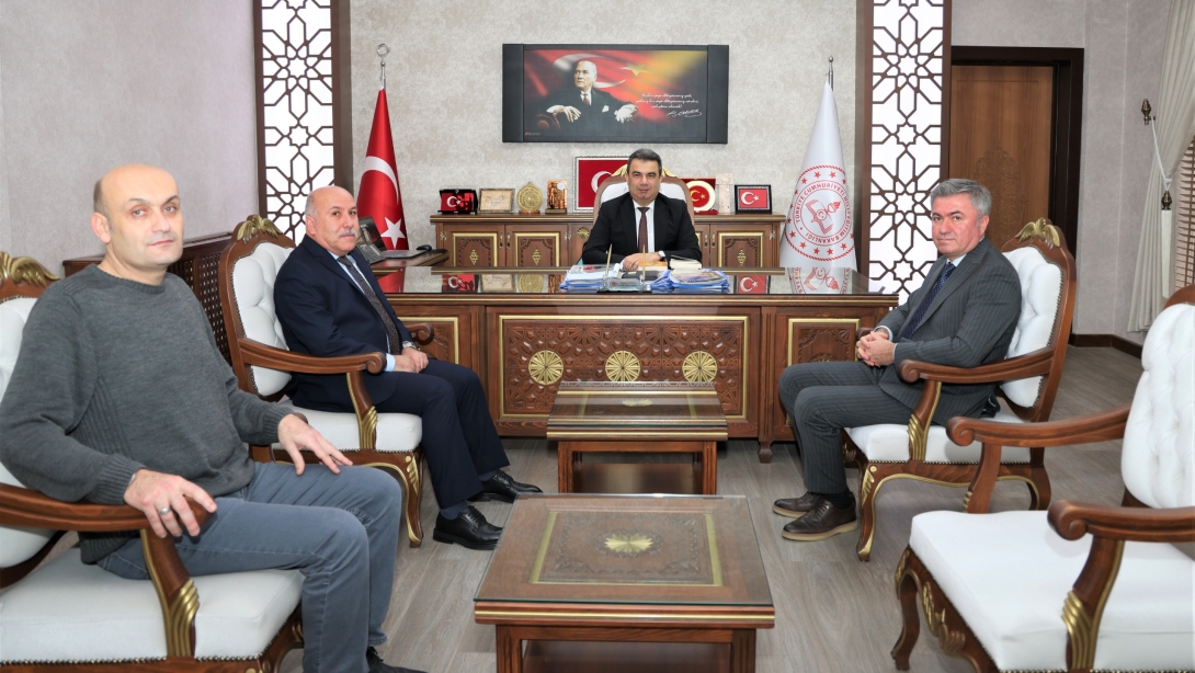 Abdurrahmanpaşa Lisesi Okul İdaresi ve Öğretmenlerinden İl Milli Eğitim Müdürü Sayın Hasan GÜMÜŞ'e Ziyaret